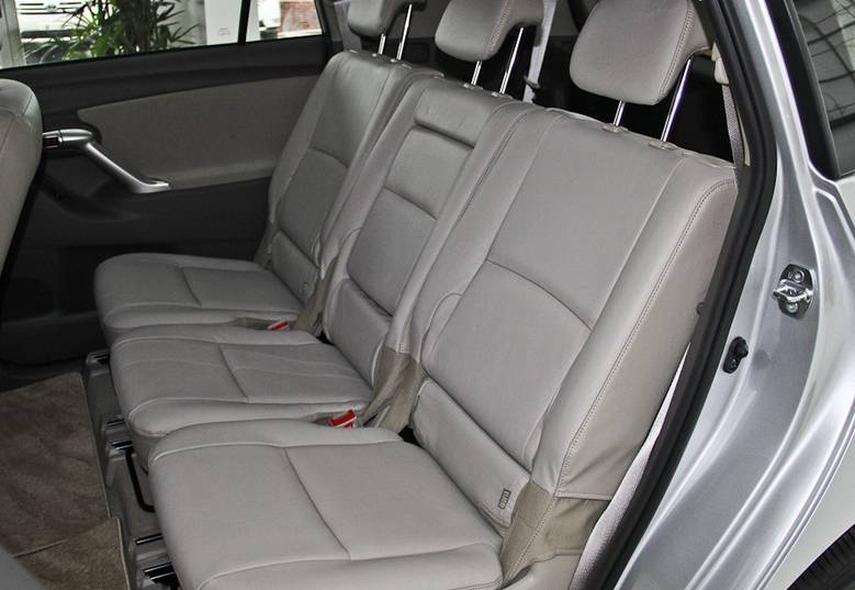 丰田逸致与途安,强者之间的对决谁更胜一筹