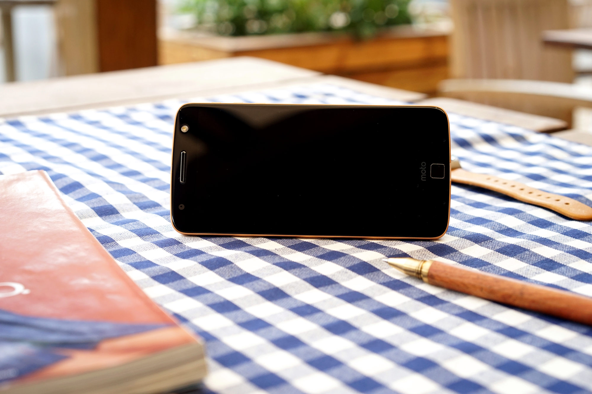 联想motoz参数详解,联想motoz无穷光学镜头评测