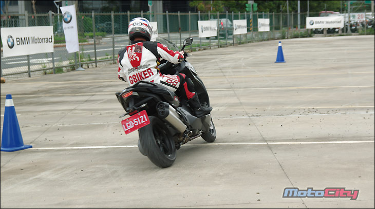 bmwc650gt鍥藉唴璇勬祴,2017瀹濋┈c650sport