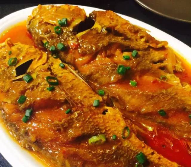 西安顺城巷附近有什么好玩的地方,西安顺城巷小吃街