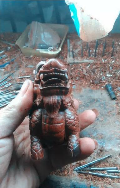 18罗汉小叶紫檀手工雕刻,正宗小叶紫檀手工雕刻图