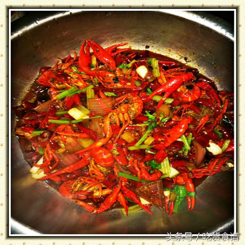 夜市小龙虾怎么吃,商家怎么把小龙虾做的入味