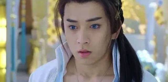 天惹噜姑娘们的混血妆已经登峰造极到这种地步了！