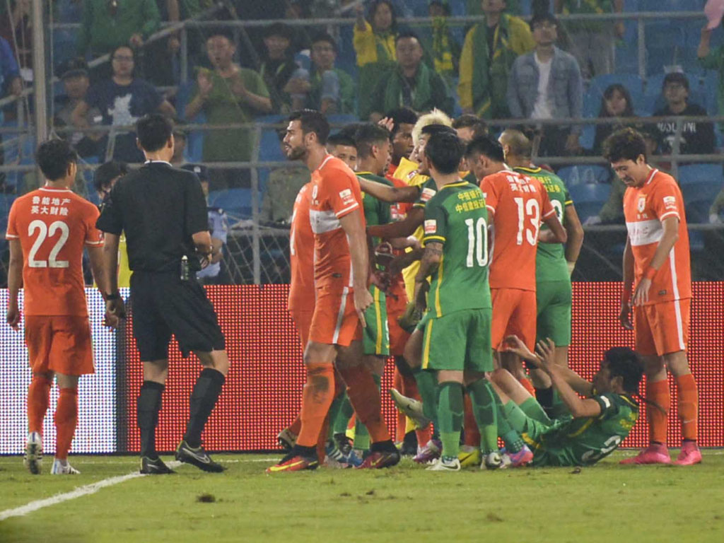 国安VS鲁能：落寞豪门的赛季总结录！