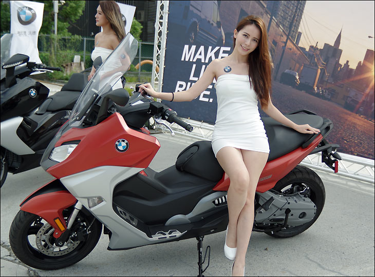 bmwc650gt鍥藉唴璇勬祴,2017瀹濋┈c650sport