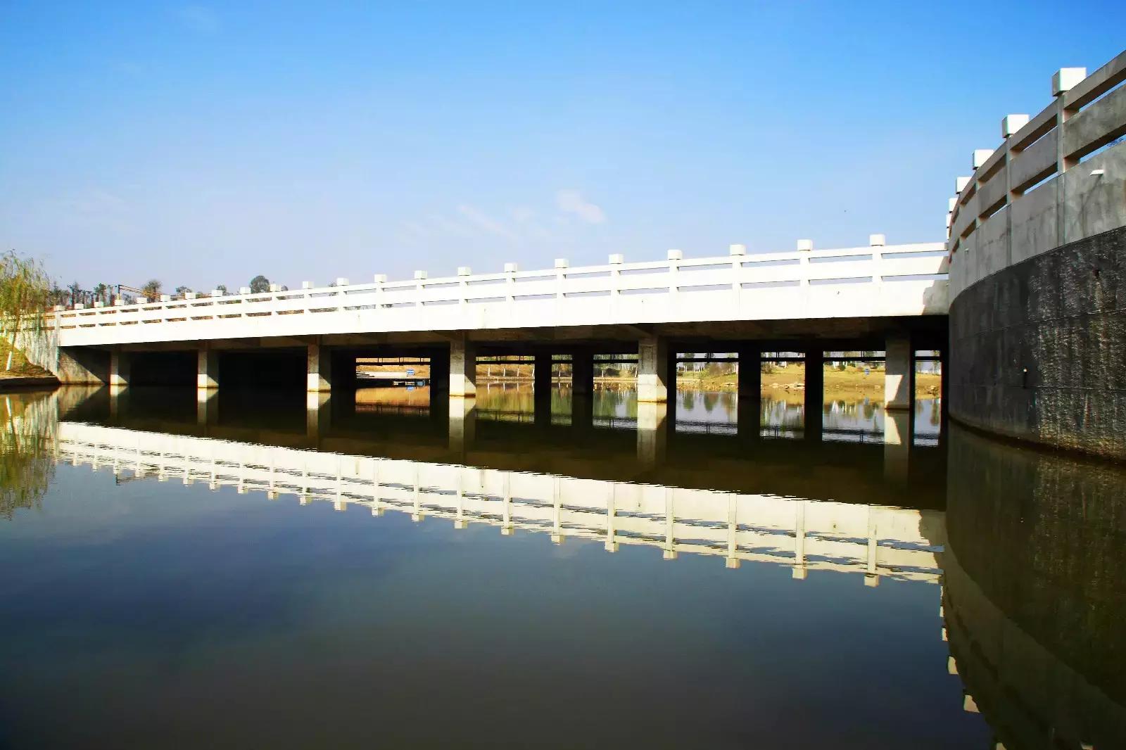 初秋武商院，真的在“给点颜色我看看!