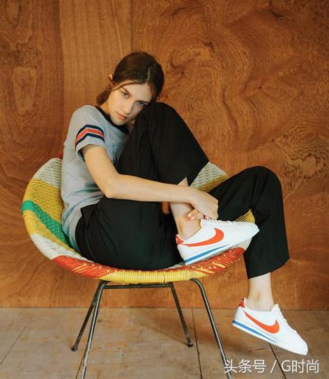 复古慢跑鞋nb,复古慢跑鞋和板鞋一样吗