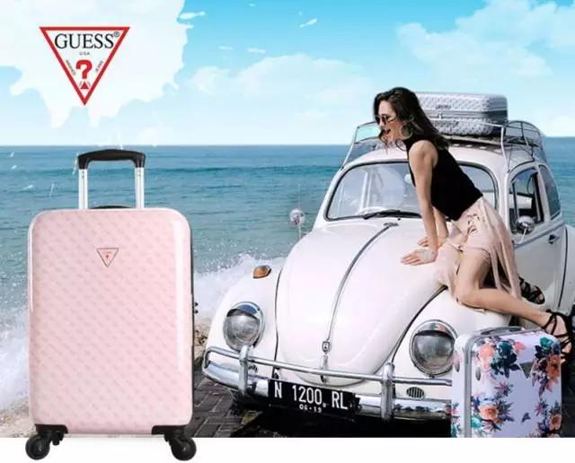 机场look红色行李箱,机场好看的行李箱颜色