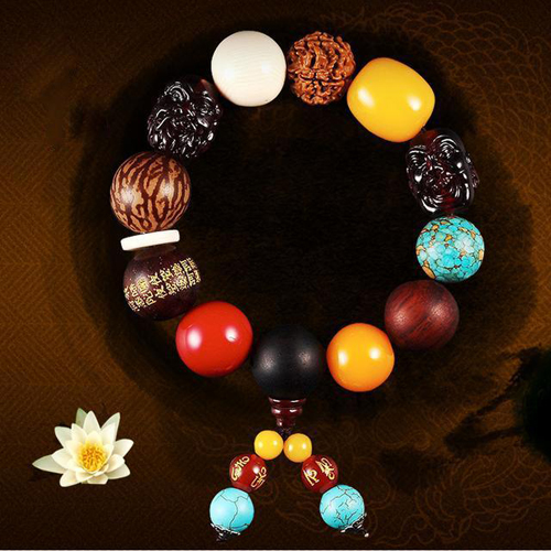 汽车挂什么挂件寓意好,汽车平安挂件