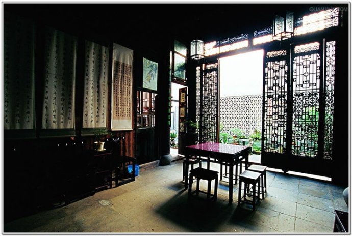 中式书房家具布置,中式家具怎样布置客厅