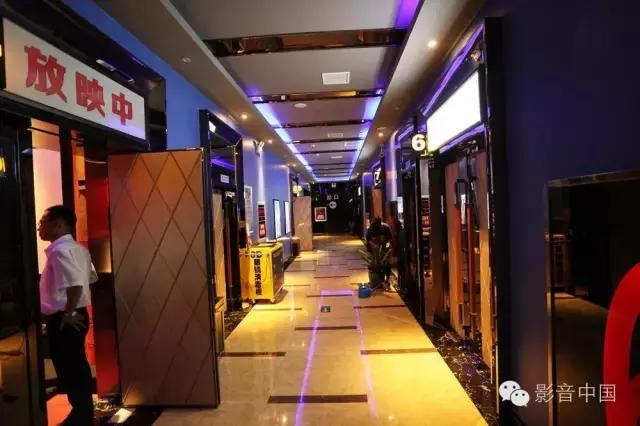 长治中影星美国际影城,女设计师做灯光设计