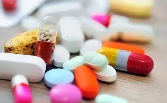 注意这9类药不能和牛奶一起服用,这9类药不能和牛奶一起服用