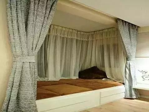 6平米房间太小又不想做榻榻米,卧室太小不做榻榻米该怎么装修