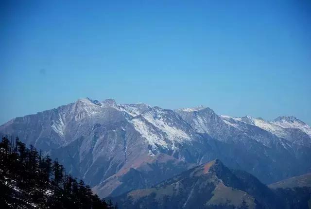 如果你来广元,我才不带你去剑门关嘞!