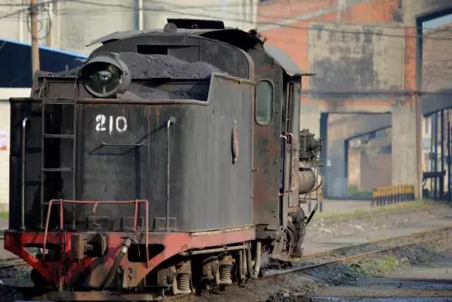 如果你来广元,我才不带你去剑门关嘞!