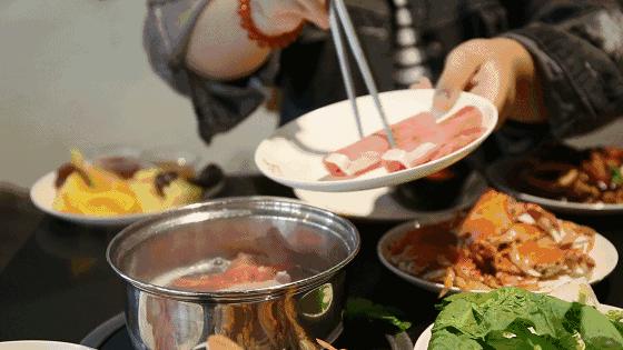 连大螃蟹都不限量!想吃多少吃多少!给这家自助餐厅跪了!