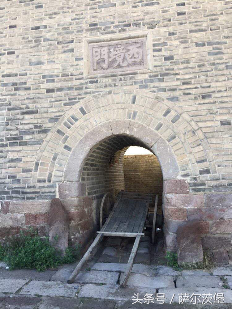 大境门是万里长城吗,万里长城四大名关之大境门