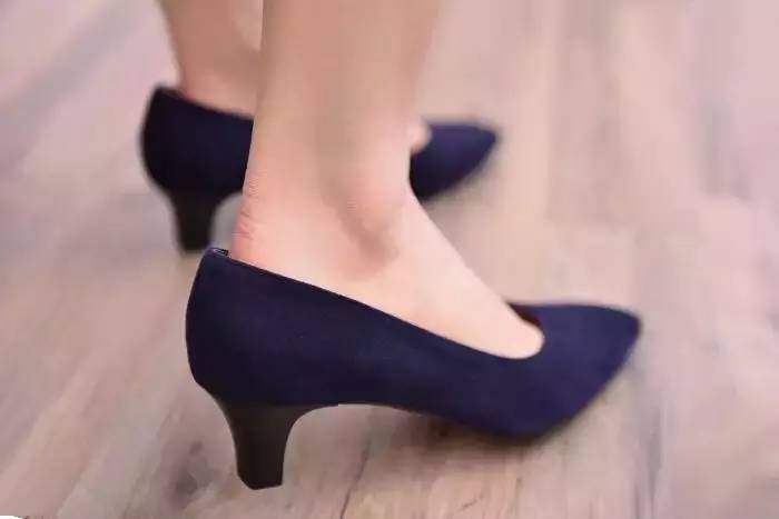 走路不累的高跟鞋排行,走路不磨脚不累脚的高跟鞋