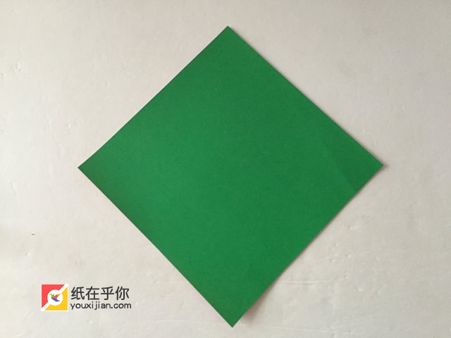 纸在乎你手工折纸：爱心收纳盒（二）折纸视频图解