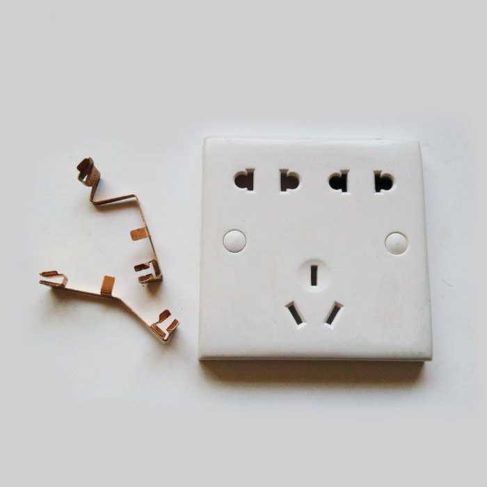 朋友家为了省钱选错开关插座，用了差点烧着！后悔当初没看这个！