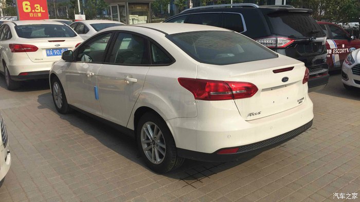 2012福克斯三厢1.6自动风尚版测评,福克斯20171.0自动超能风尚评测