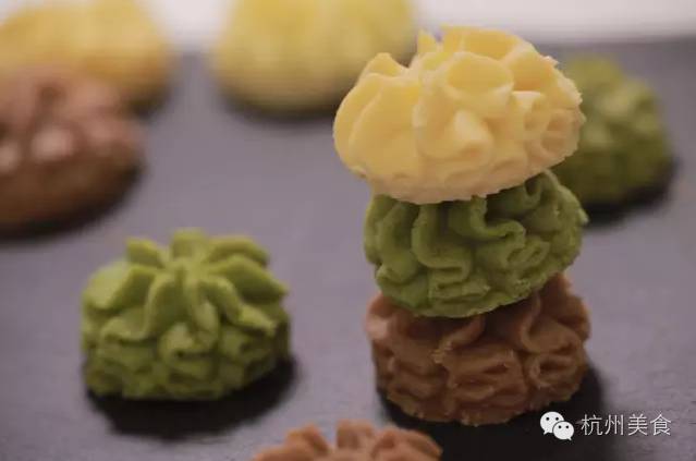 必有一战！这个美女模特竟想用一盒曲奇，搞定全杭州人的胃！