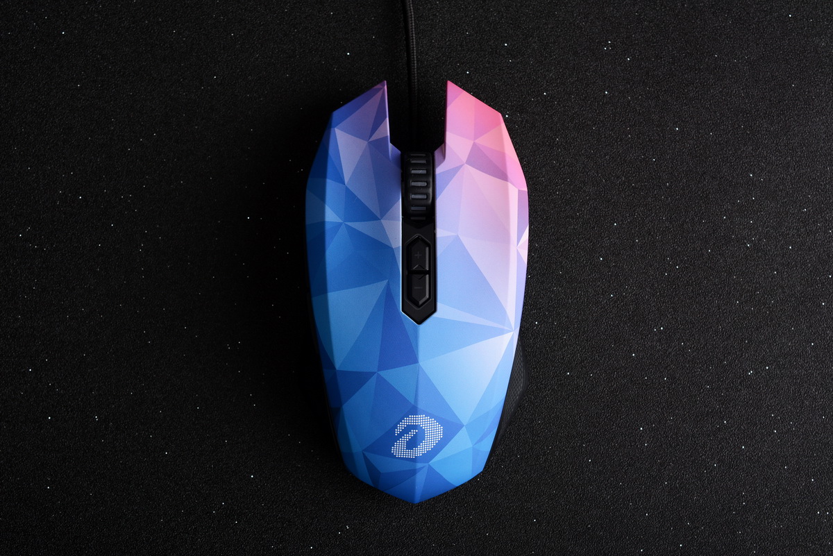 达尔优牧马人鼠标em925pro钻石版,达尔优em915kbs和em925区别