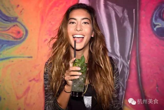 hardrockcafe涓婃捣,hardrockcafe涓滆帪