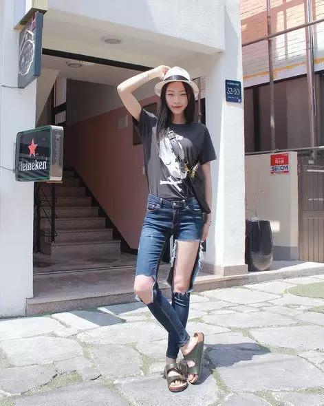 韩系休闲风简约好驾驭的早春穿搭,韩系风街拍穿搭