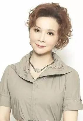 曝光!福州女星杨舒婷妈妈,太像蔡明了