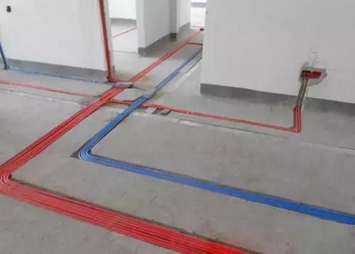 水管走线要走心!美乎工地亲示范,四大要点话你知