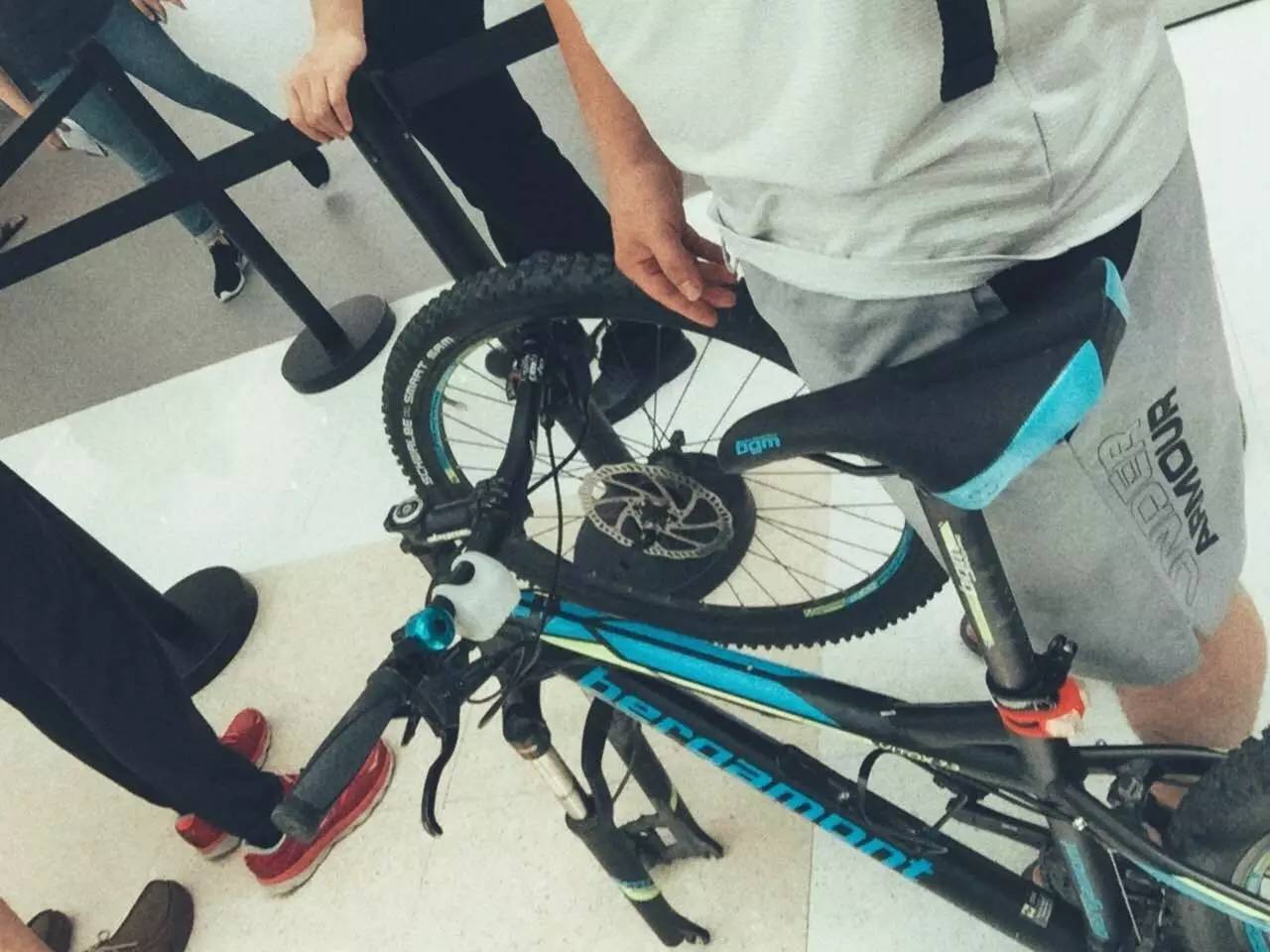 iphone7行货港货,2018香港买iphone7攻略