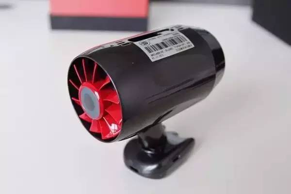 乐视1s行车记录仪app下载,乐视行车记录仪1s使用教程