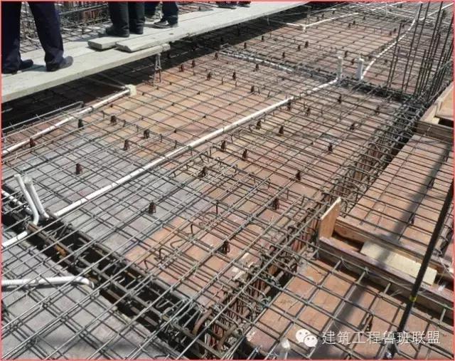 楼板厚度极差原因分析,楼板厚度偏差后期处理方法