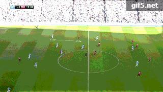 这才是真正的足球科幻片,足球赛场上不可复制的科幻片瞬间