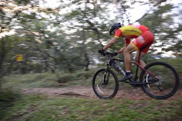好骑的入门山地自行车测评,野兽自行车测评speedx
