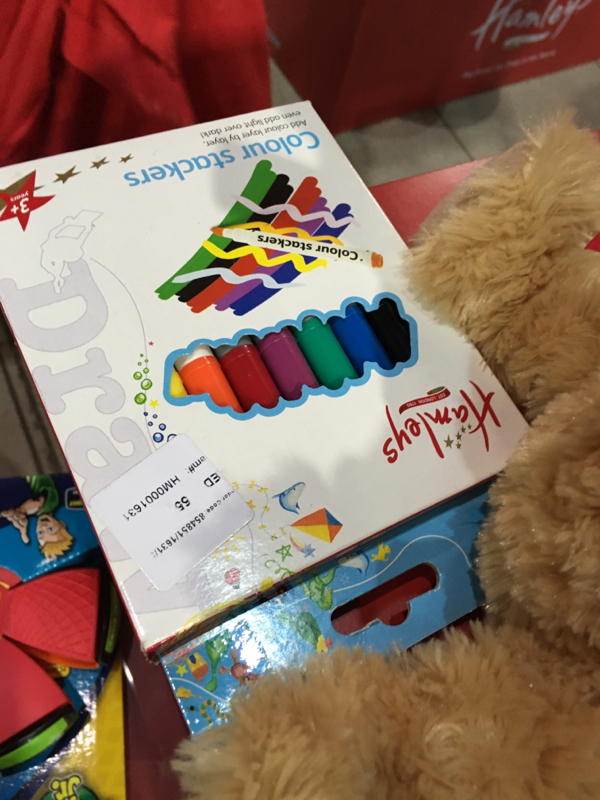 家记忆|迪拜MALL在孩子眼里的豪华:一望无际的玩具世界啊