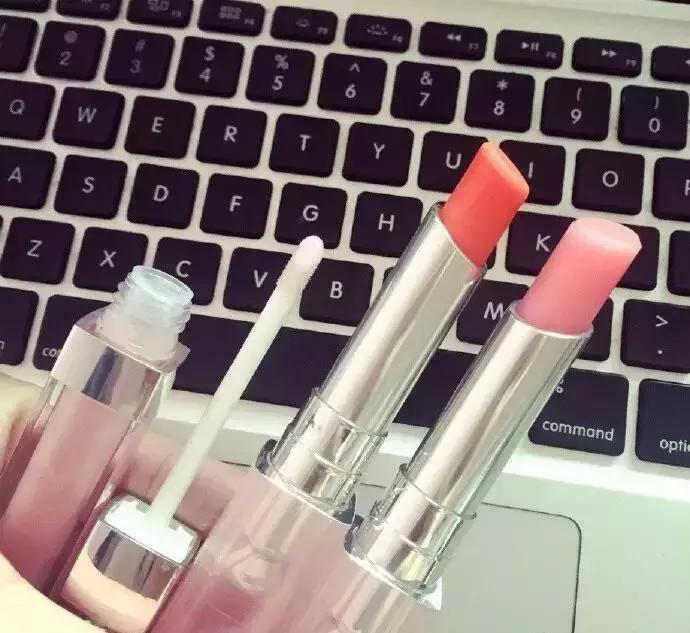 唯一一支口红就要用完,唯一能让我用完还回购的口红