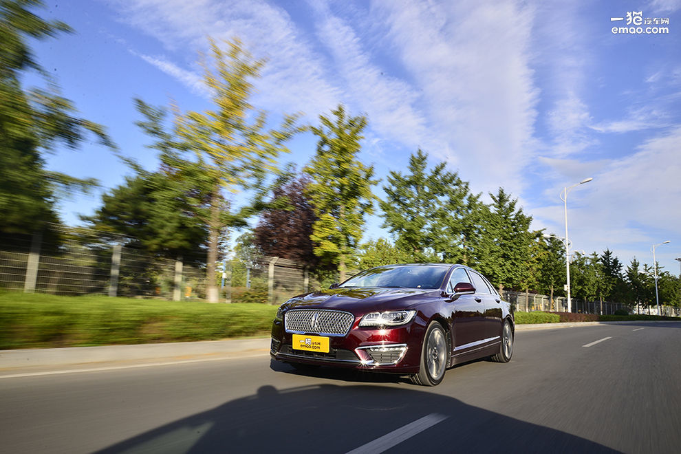 林肯mkz2020款车型测评,林肯mkz拆解测评大飙车