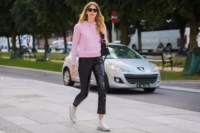 夏日匡威怎么穿更时髦,匡威怎么穿文艺又复古