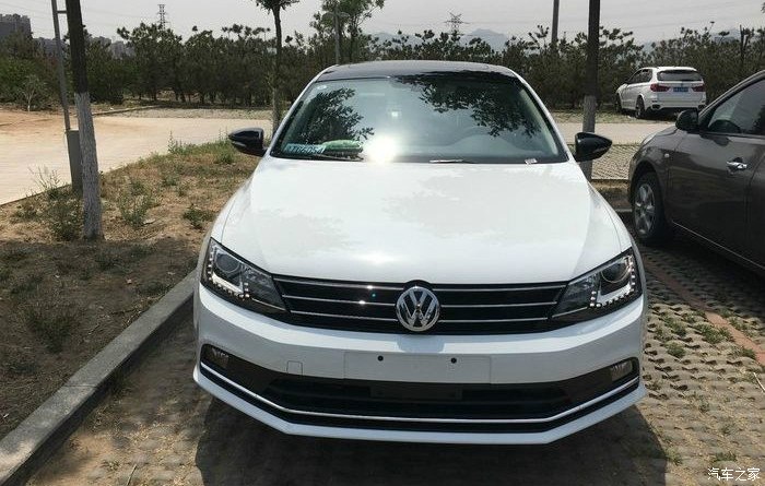 速腾大气稳重,速腾25周年纪念版