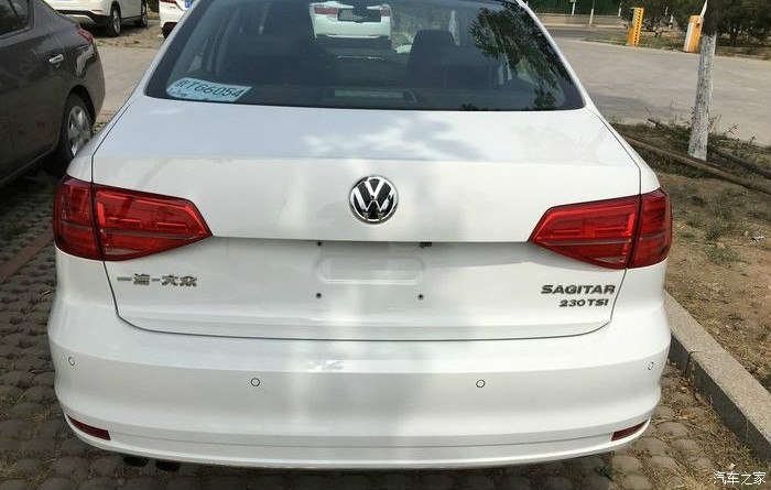 速腾大气稳重,速腾25周年纪念版