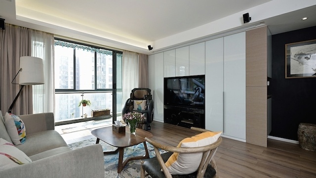 4个音箱同时播放,4个音箱组合