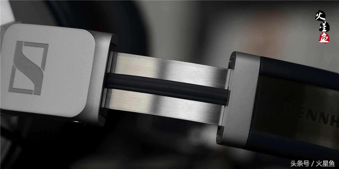 新日式日耳曼战车—耳机大佬森海塞尔的私生子HD630VB简评