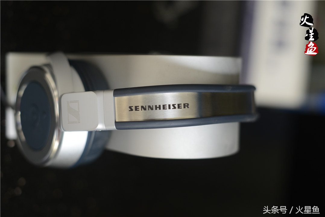 新日式日耳曼战车—耳机大佬森海塞尔的私生子HD630VB简评