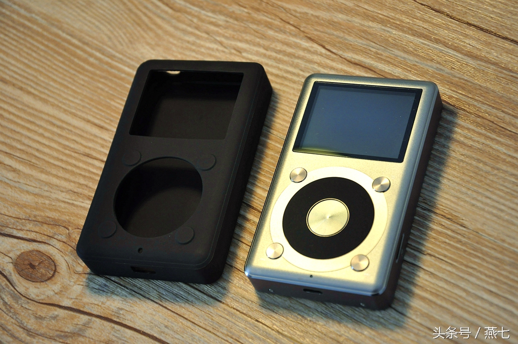 老酒不怕陈年，初烧更应实际，飞傲FiiOX3评测