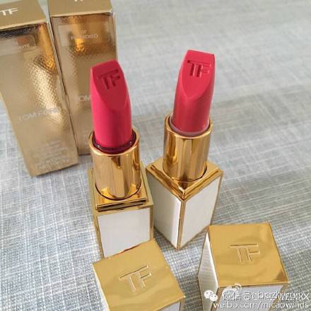 到底娱记的朋友圈流行什么口红?明星身边人的时尚密码