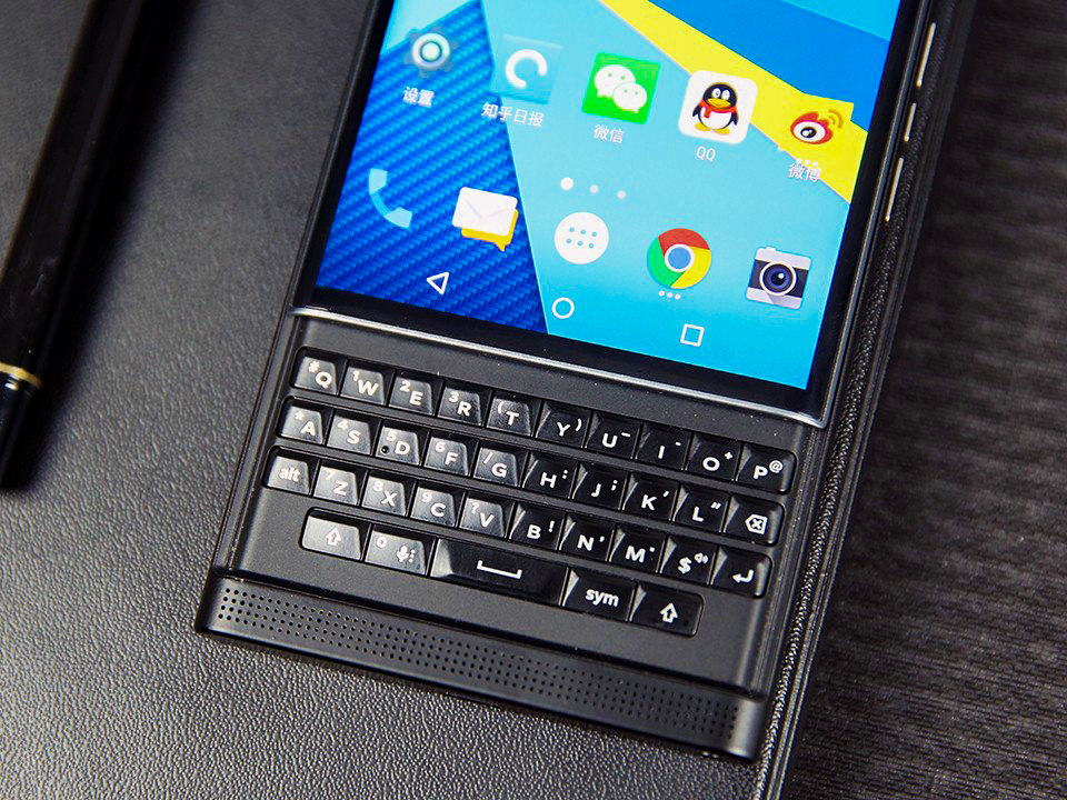 想知道大家现在用什么手机,大家都喜欢用什么手机