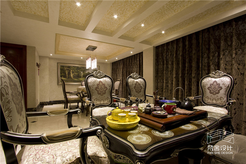 某企业投资400万元,某企业对一座建筑物进行改造