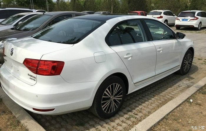 速腾大气稳重,速腾25周年纪念版